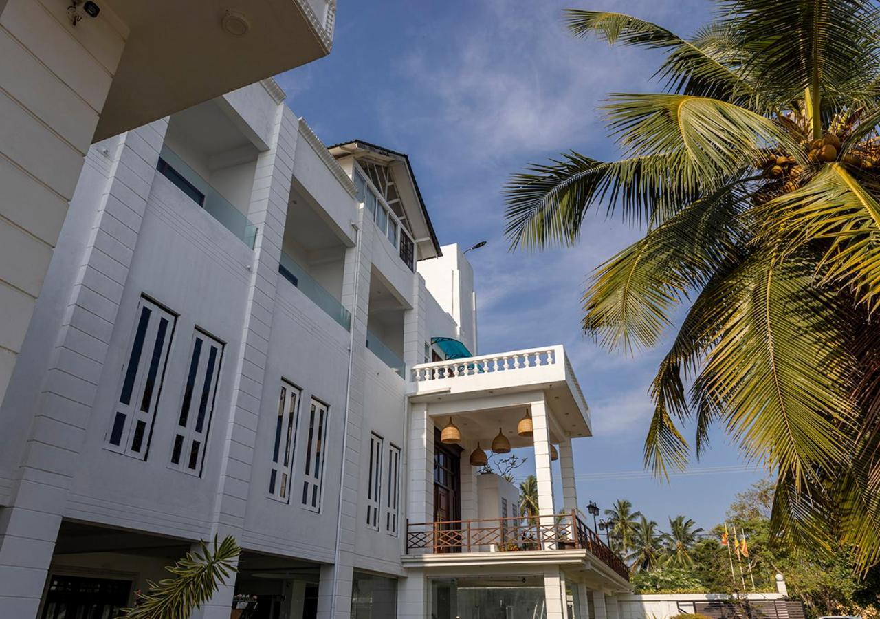 Sea Breeze Ambalangoda Ambalangoda  Exterior foto